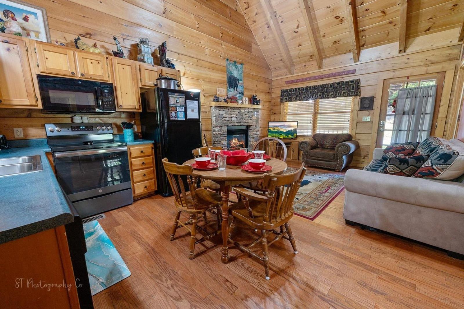 Karen'S Cabin Cabin พิเจนฟอร์จ ภายนอก รูปภาพ
