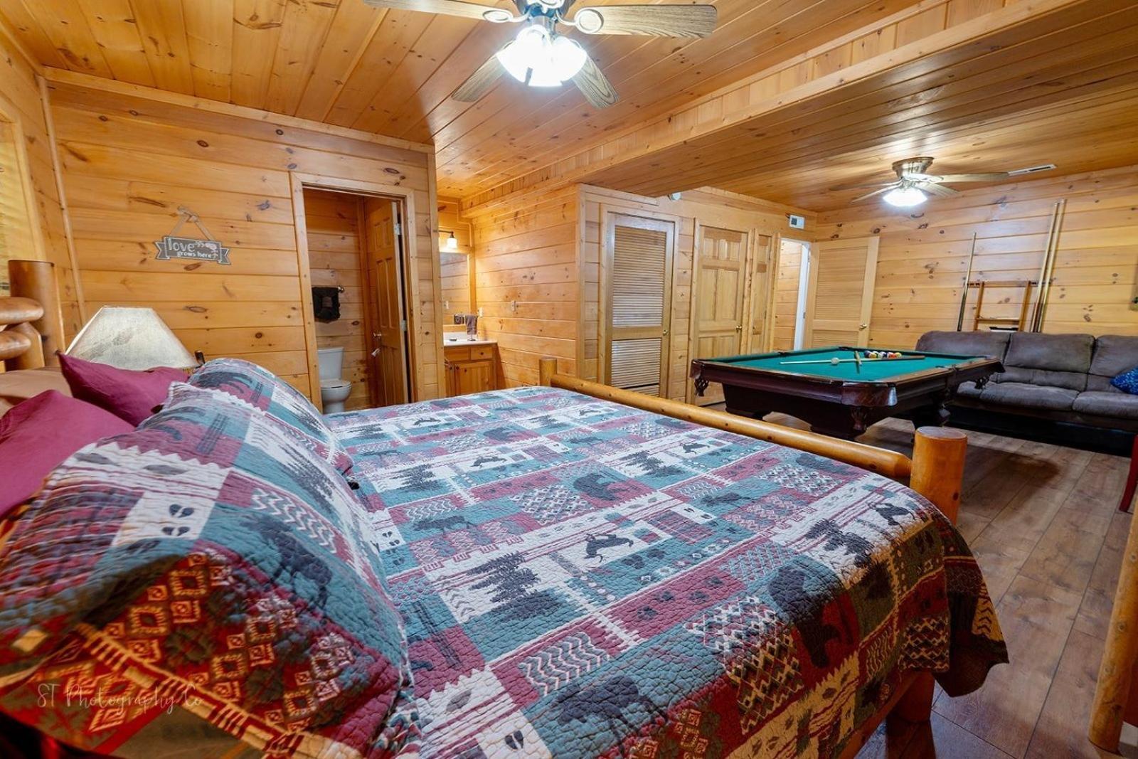 Karen'S Cabin Cabin พิเจนฟอร์จ ภายนอก รูปภาพ